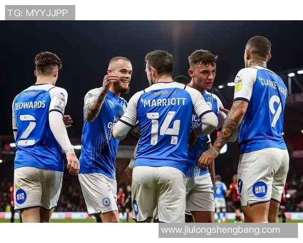 韩国足球明星因高温发烧影响比赛状态球迷担忧健康状况