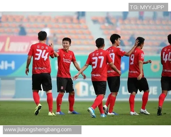 佛山偶像与尚州尚武的巅峰对决谁能笑到最后